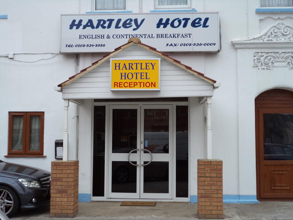 Hartley Hotel Лондон Экстерьер фото